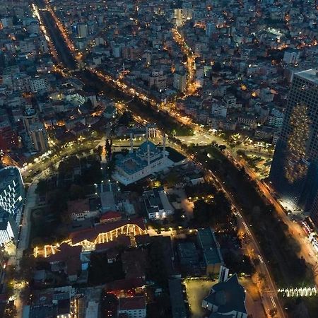 Sun Tower-Center Of Tirana Apartment Екстериор снимка