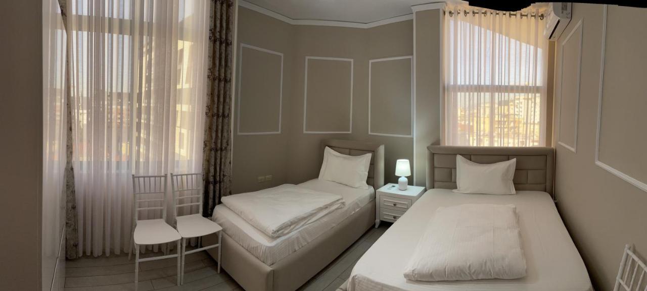 Sun Tower-Center Of Tirana Apartment Екстериор снимка