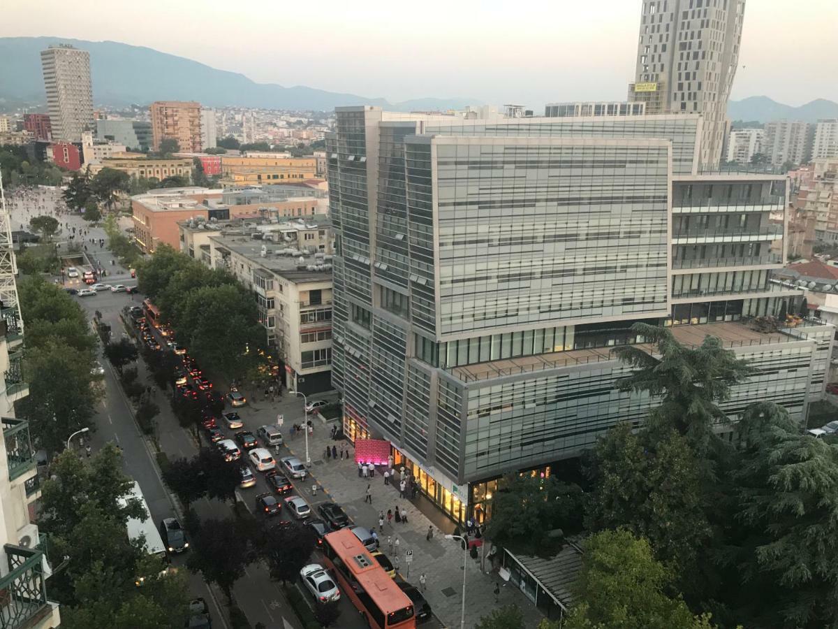 Sun Tower-Center Of Tirana Apartment Екстериор снимка
